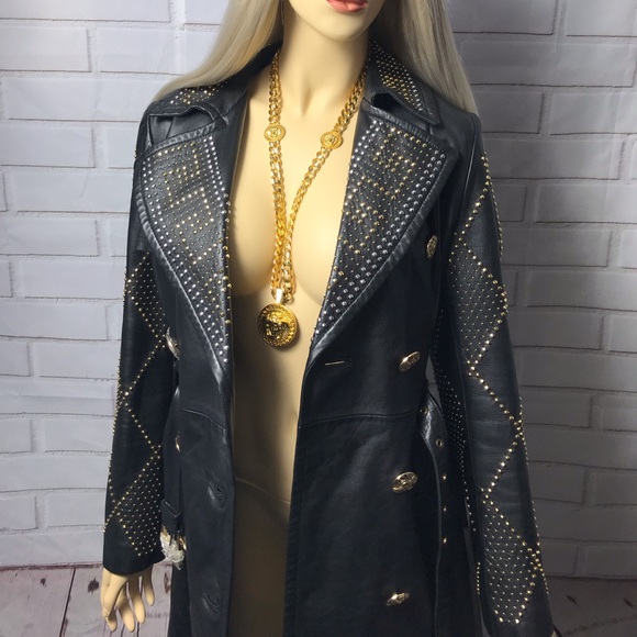 VERSACE - Picture 2 of 8